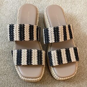 Marc Fisher Women’s Striped Black and Cream Pelma Platform Sandals Size 8.5